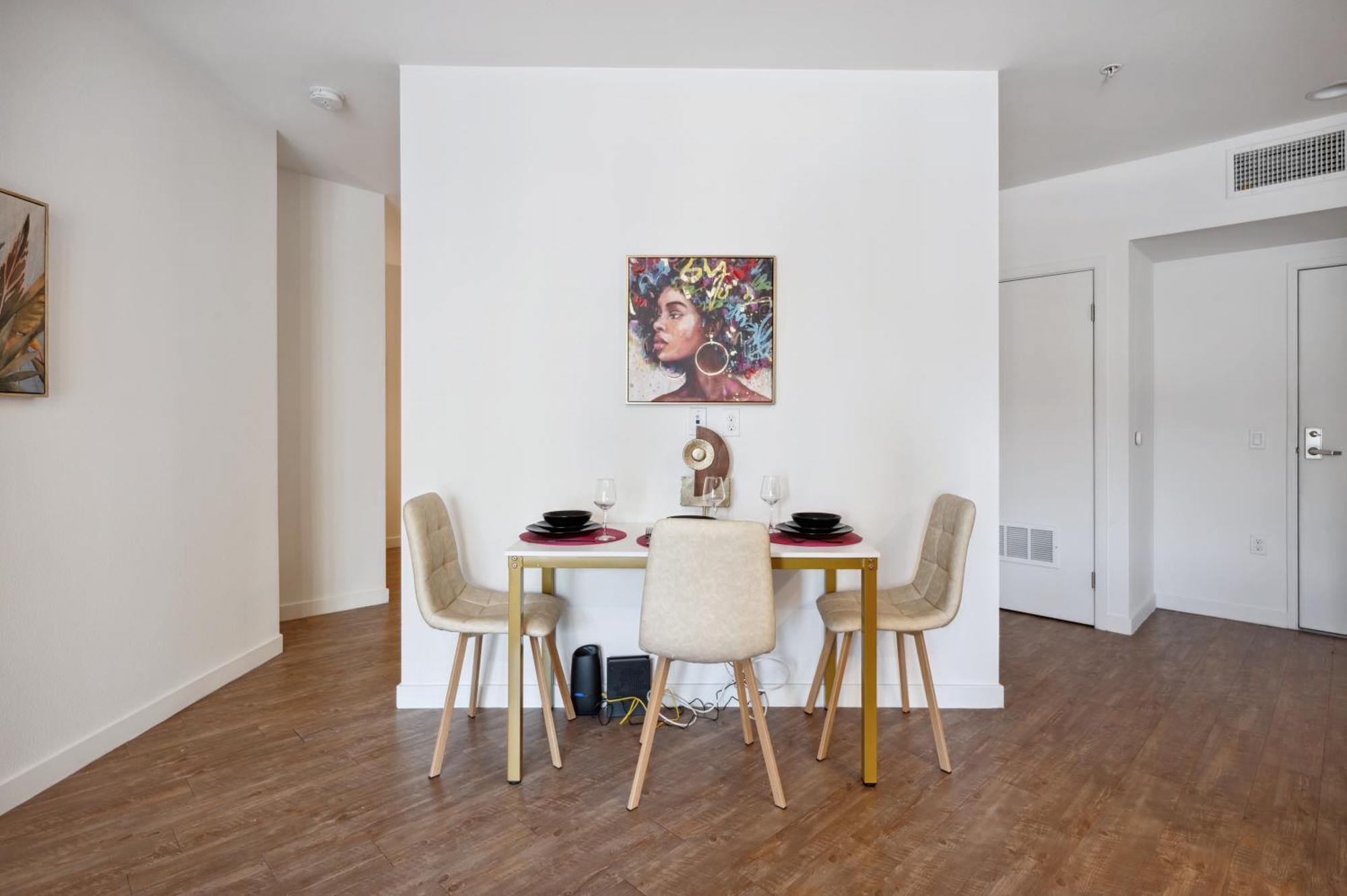 Luxury 1bdr In Hollywood With Pool, Gym, Free Parking Apartment